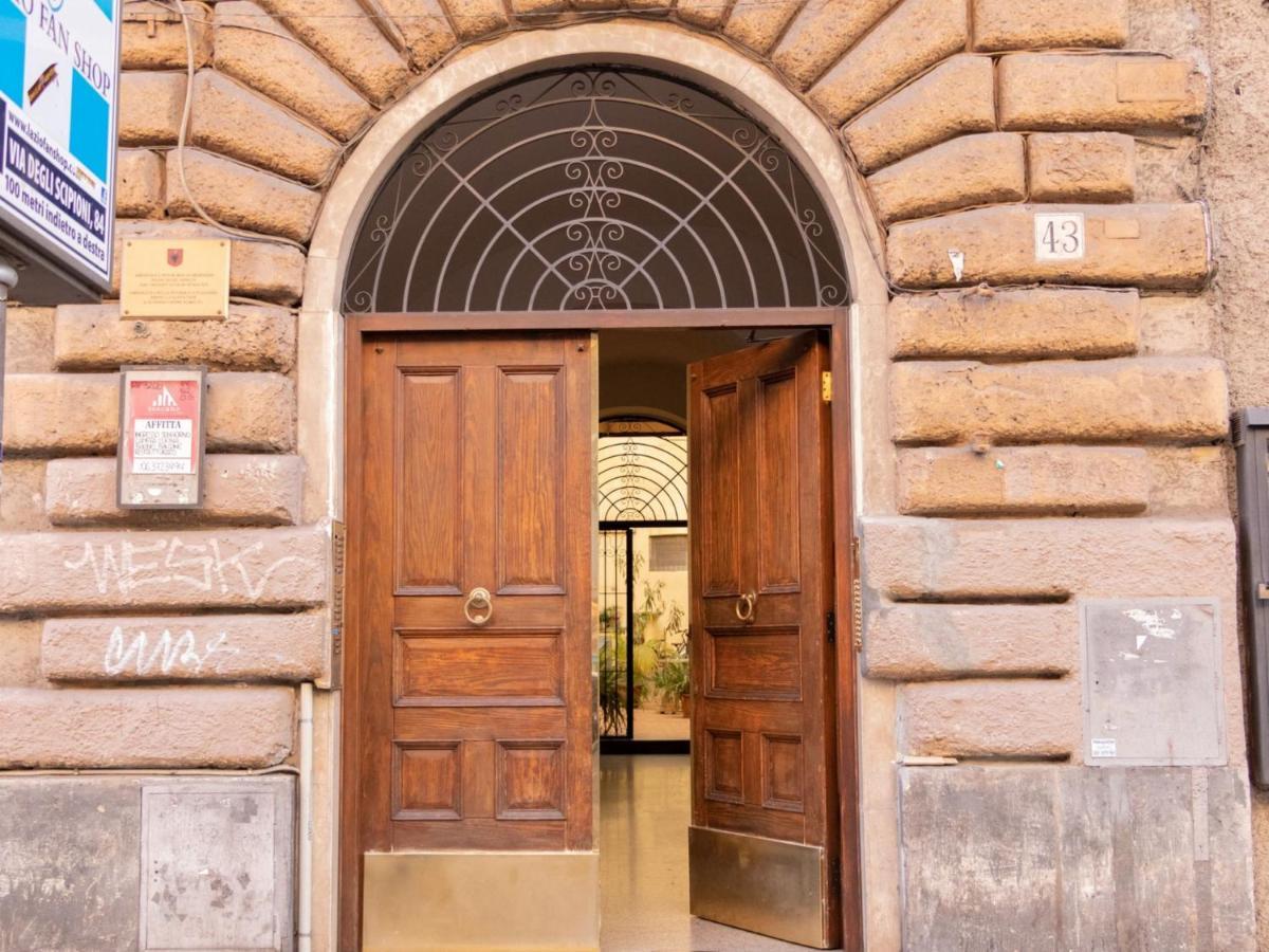 The Best Rent - Elegant Two-Bedroom Apartment Close To Saint Peter'S Basilica โรม ภายนอก รูปภาพ